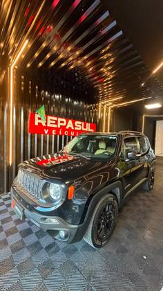 JEEP RENEGADE 2.0 16V TURBO DIESEL LONGITUDE 4P 4X4 AUTOMÁTICO JEEP RENEGADE 2.0 16V TURBO DIESEL LONGITUDE 4P 4X4 AUTOMÁTICO